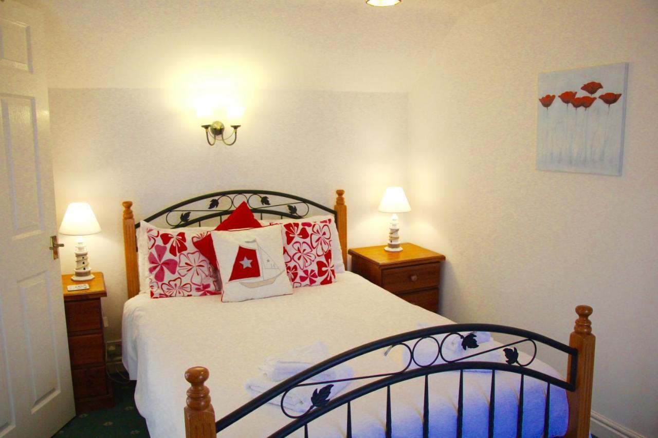 Romantic Flint Cottage On The Suffolk Coast Saxmundham Esterno foto