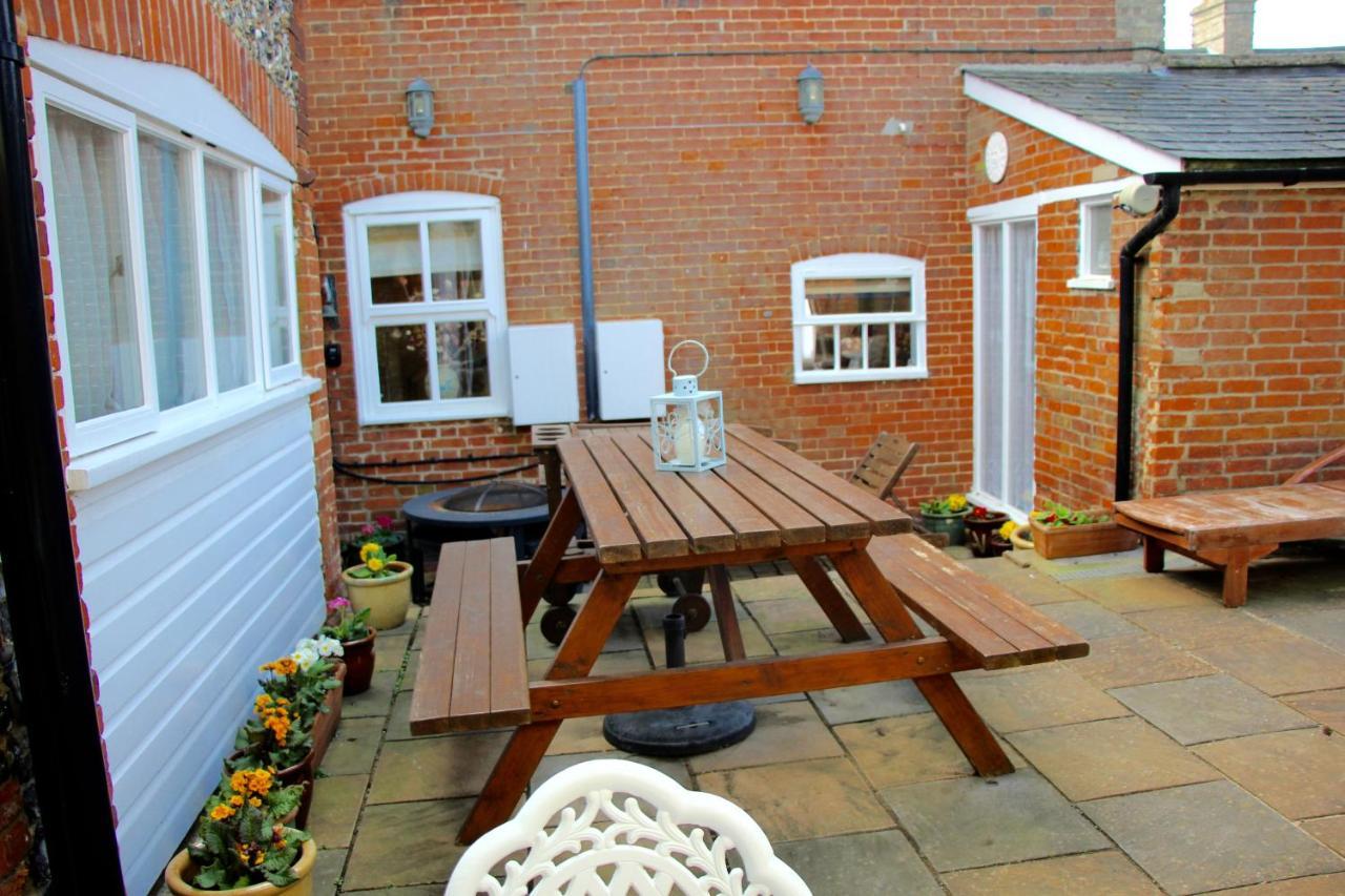 Romantic Flint Cottage On The Suffolk Coast Saxmundham Esterno foto