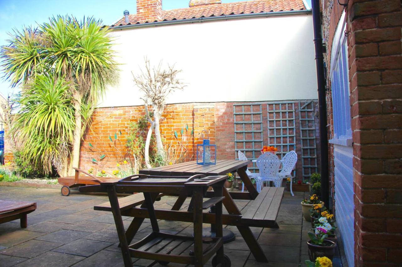 Romantic Flint Cottage On The Suffolk Coast Saxmundham Esterno foto