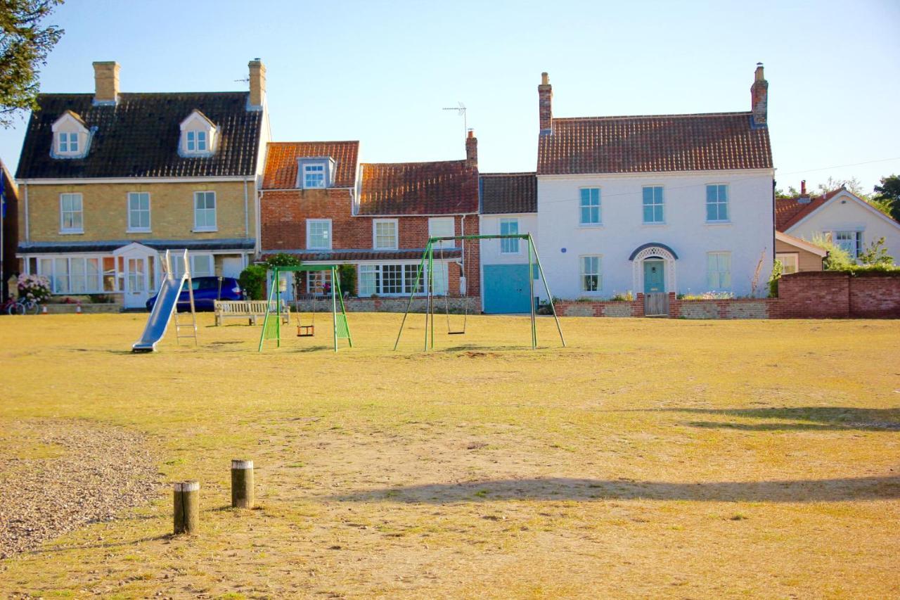 Romantic Flint Cottage On The Suffolk Coast Saxmundham Esterno foto