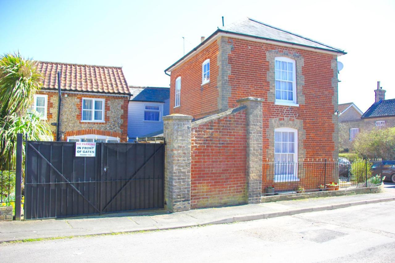 Romantic Flint Cottage On The Suffolk Coast Saxmundham Esterno foto